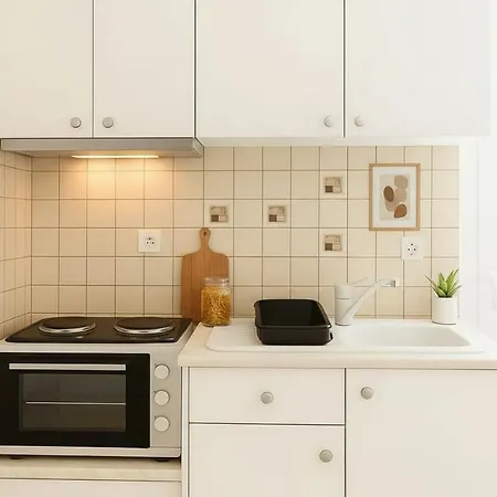 Picturesque Paros White House With Balcony Views 雷夫克斯